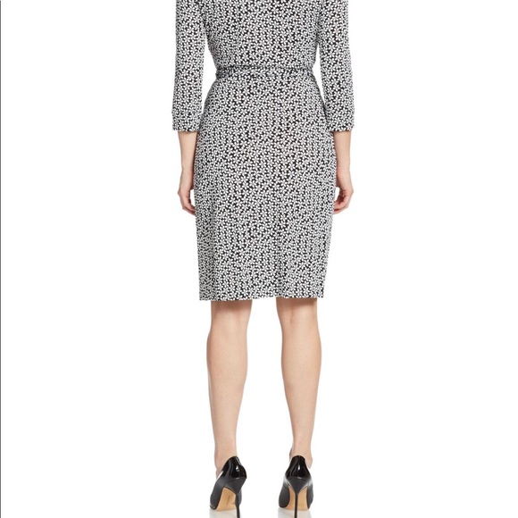 DVF Wrap Dress - Picture 3 of 7